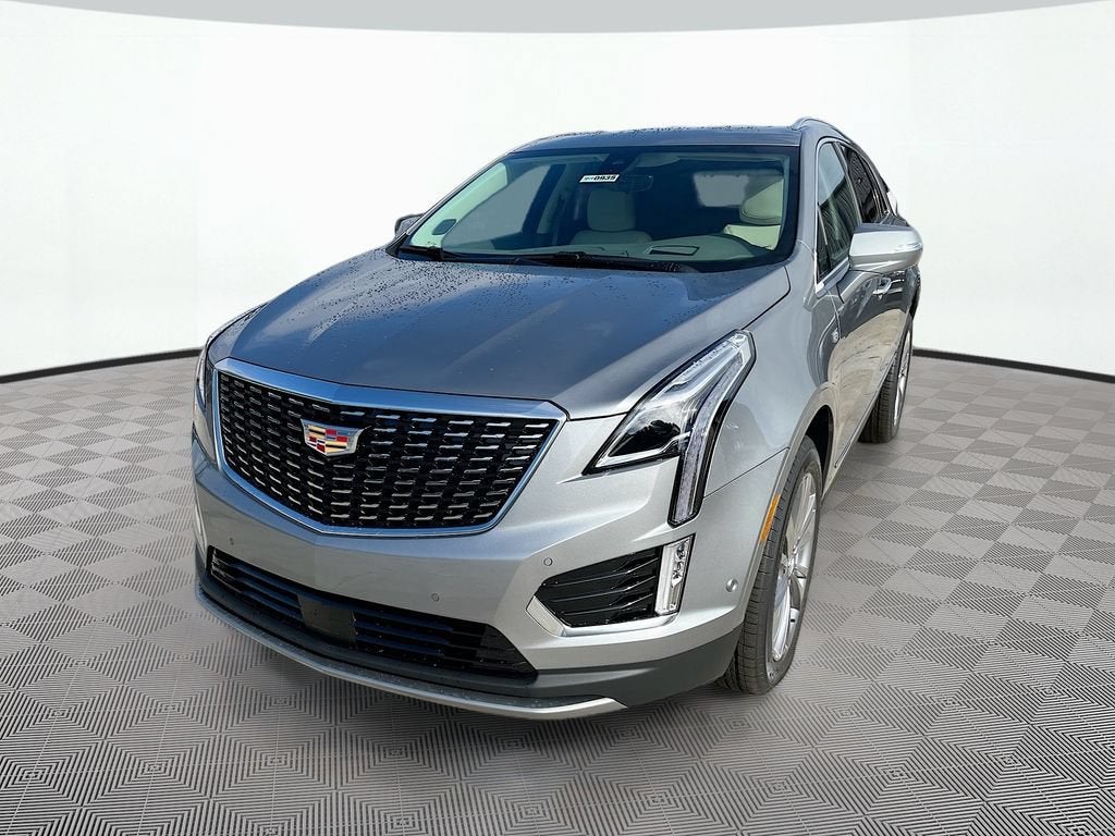 2026 Cadillac XT5 Premium Luxury in Argent Silver Metallic — front three-quarter view