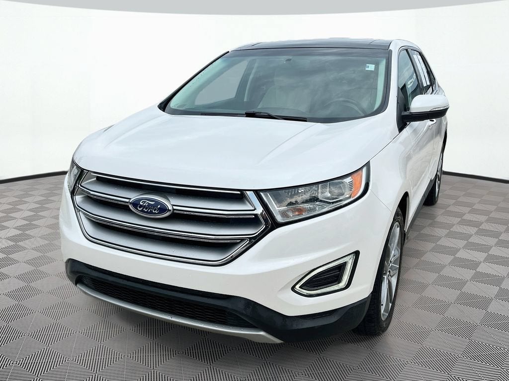 2015 Ford Edge Titanium in -Select- — front three-quarter view